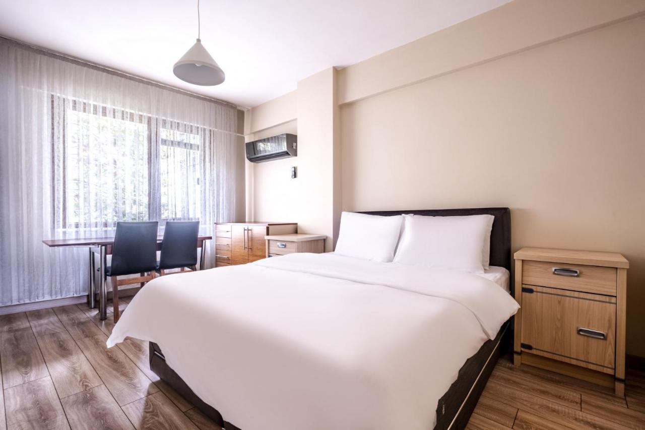 Апартаменти Flat With Sea View Near Uskudar Ferry Station Стамбул Екстер'єр фото